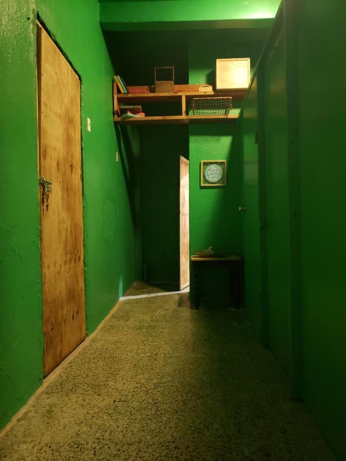 The Tea House Habitación en casa particular